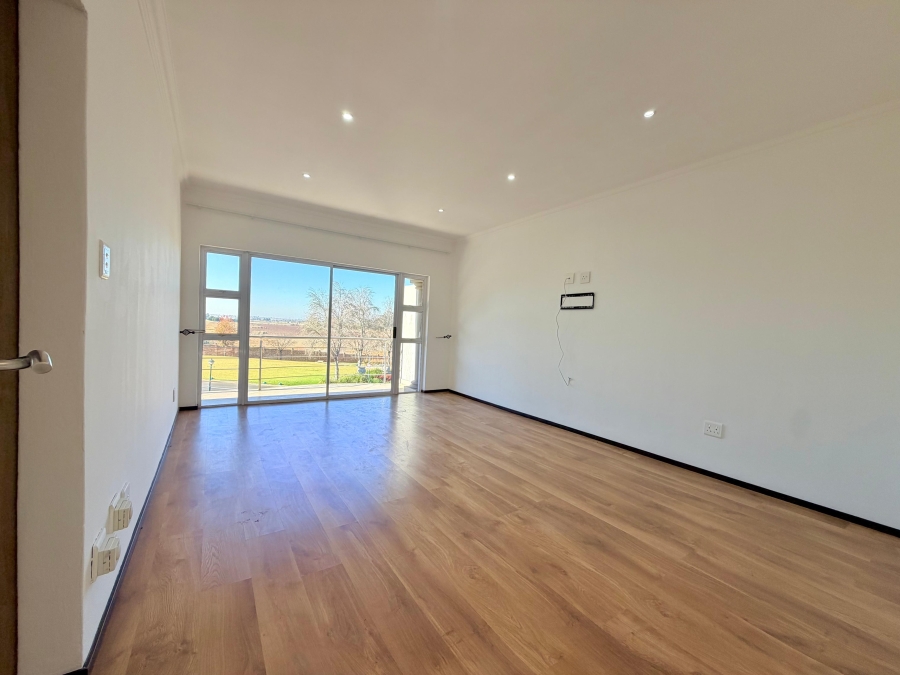 4 Bedroom Property for Sale in Ebotse Golf Estate Gauteng