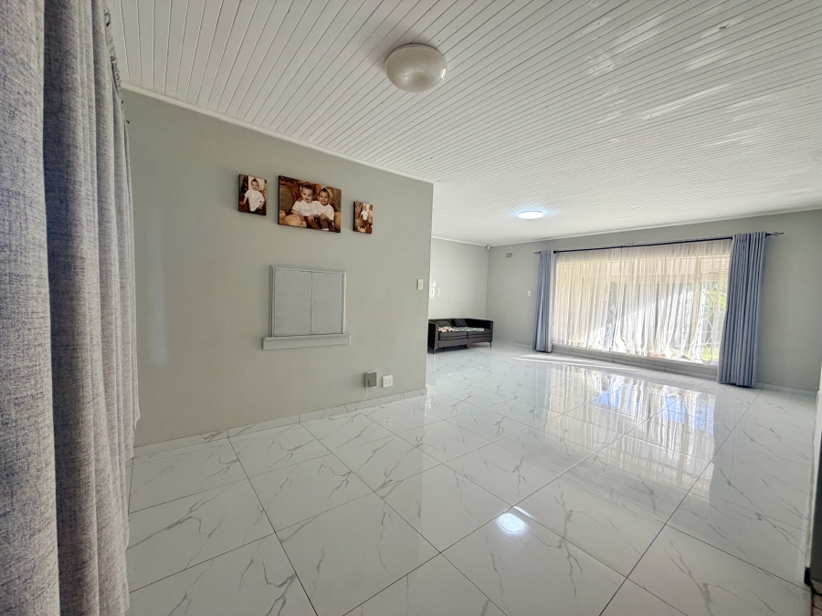 4 Bedroom Property for Sale in Atlasville Gauteng