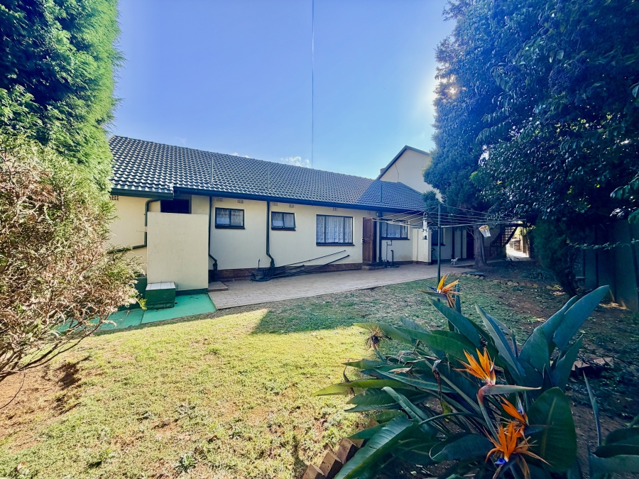 4 Bedroom Property for Sale in Atlasville Gauteng