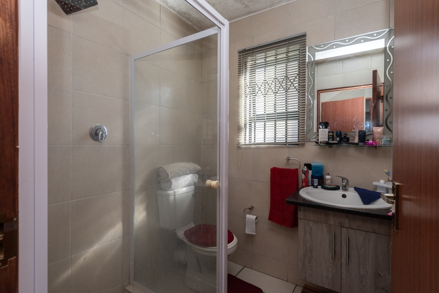 3 Bedroom Property for Sale in Albemarle Gauteng