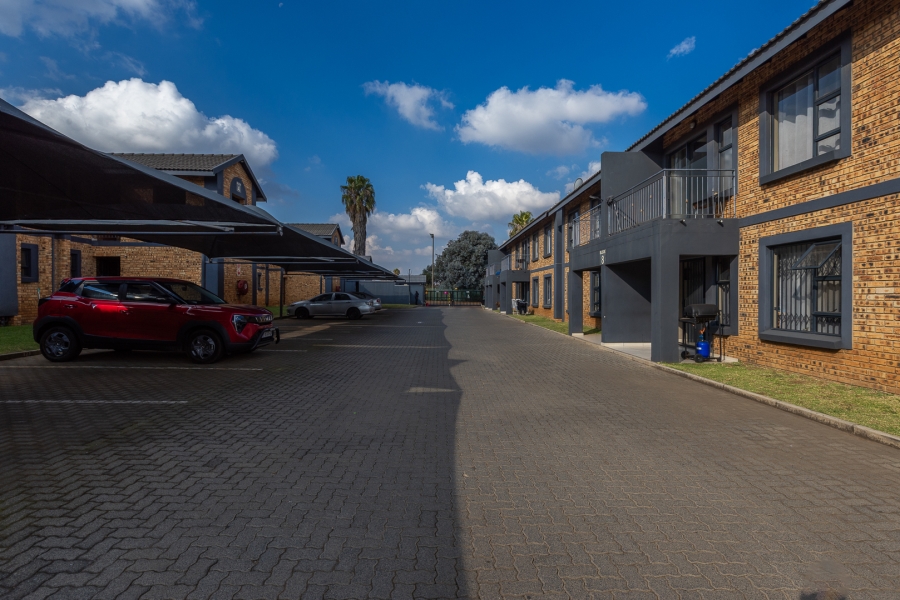 3 Bedroom Property for Sale in Albemarle Gauteng