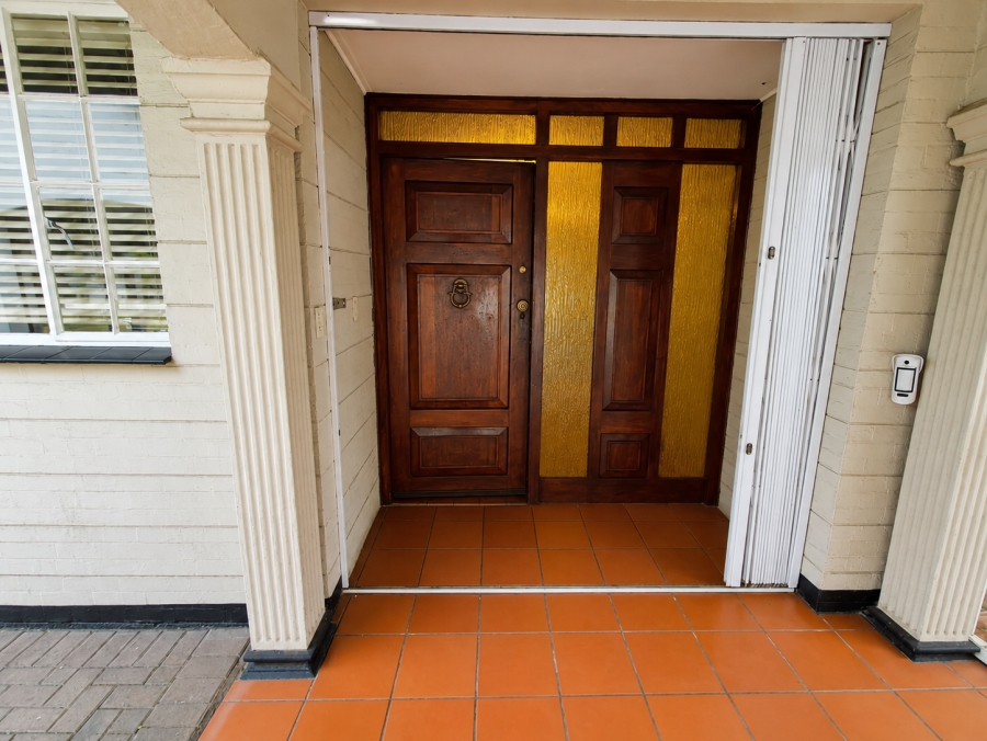 3 Bedroom Property for Sale in Three Rivers Proper Gauteng