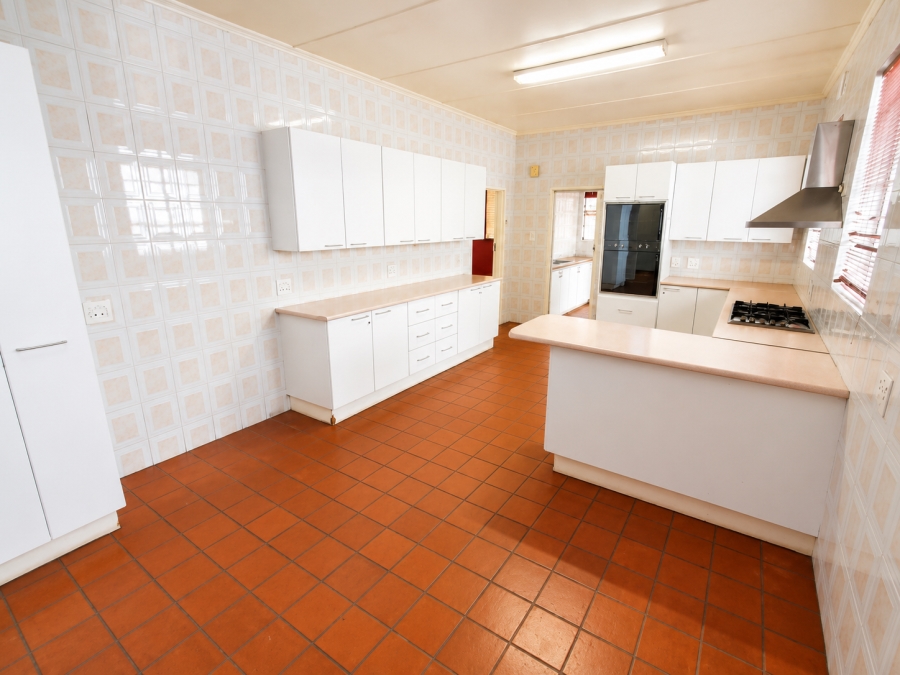3 Bedroom Property for Sale in Three Rivers Proper Gauteng