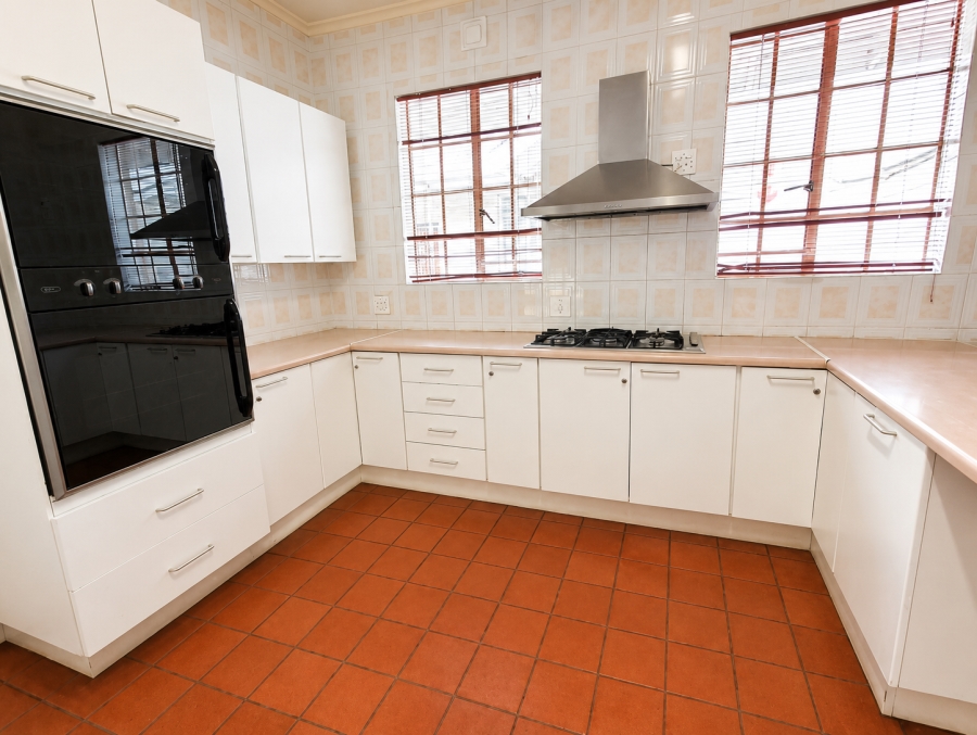 3 Bedroom Property for Sale in Three Rivers Proper Gauteng