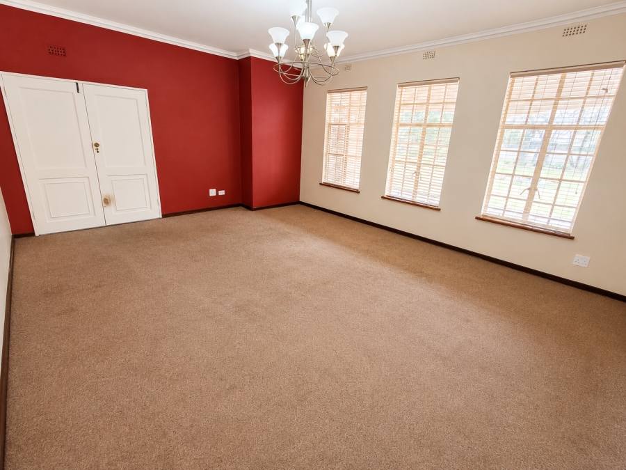 3 Bedroom Property for Sale in Three Rivers Proper Gauteng