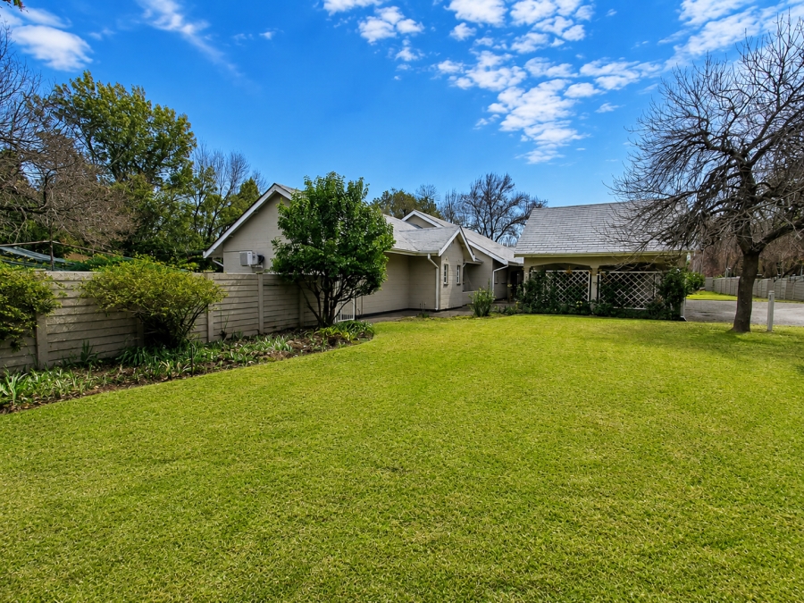 3 Bedroom Property for Sale in Three Rivers Proper Gauteng