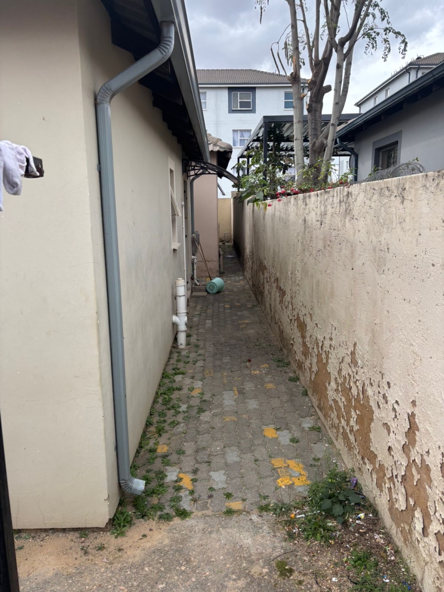2 Bedroom Property for Sale in Riverside View Gauteng