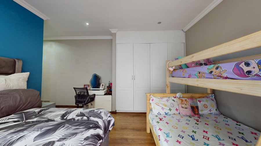 3 Bedroom Property for Sale in Beyers Park Gauteng