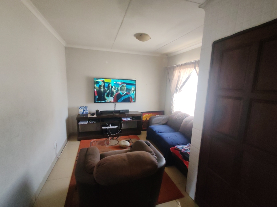 3 Bedroom Property for Sale in Elandspoort Gauteng
