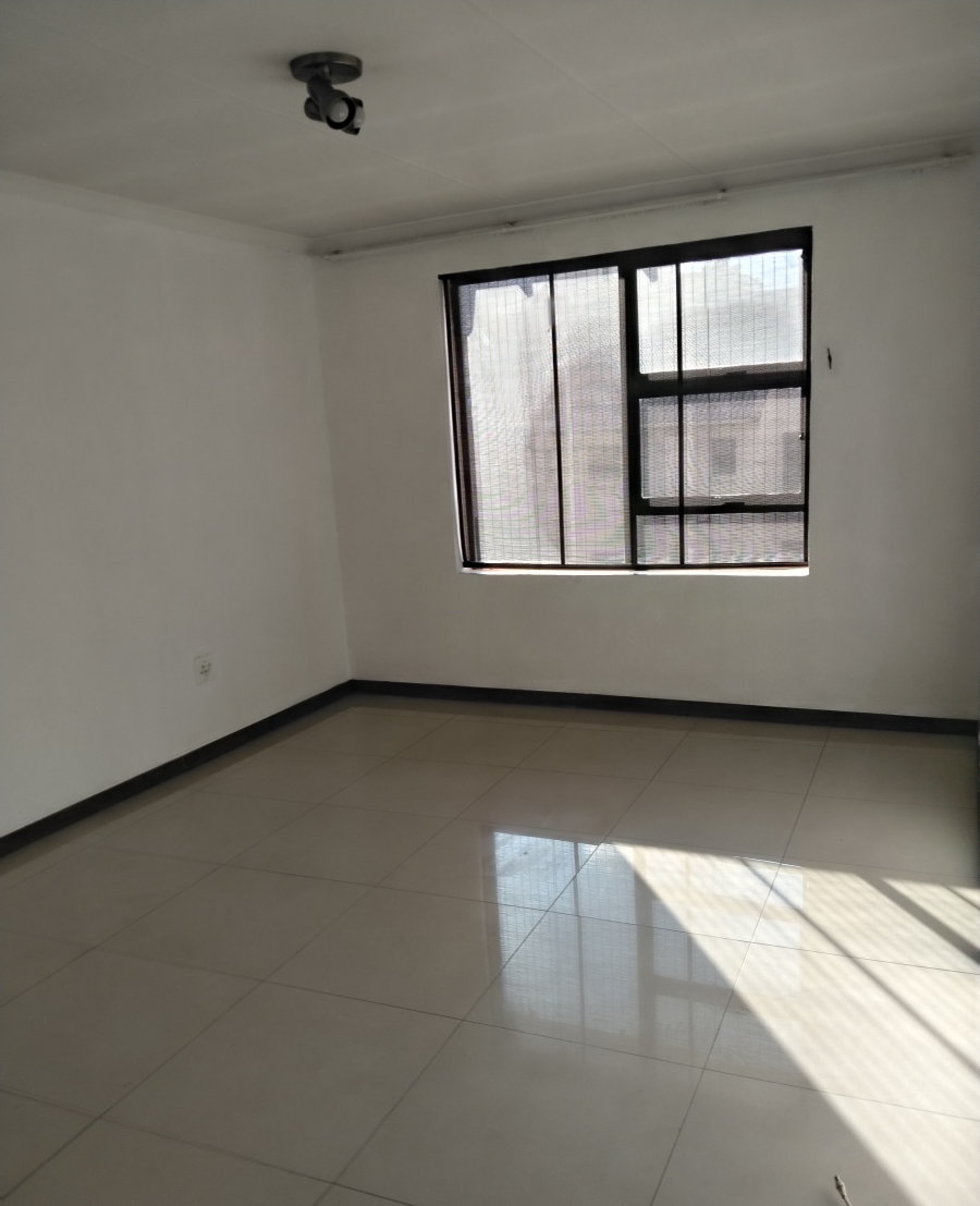 2 Bedroom Property for Sale in Bedfordview Gauteng