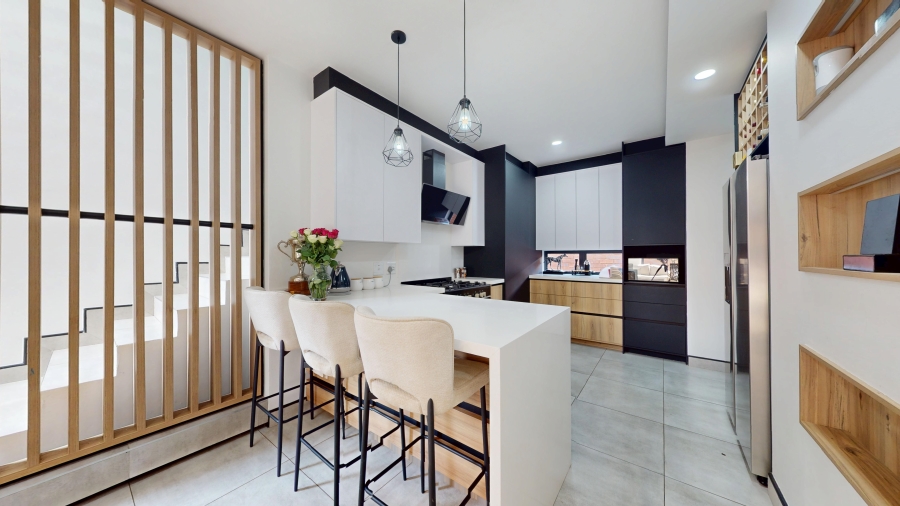 3 Bedroom Property for Sale in Bartlett Gauteng