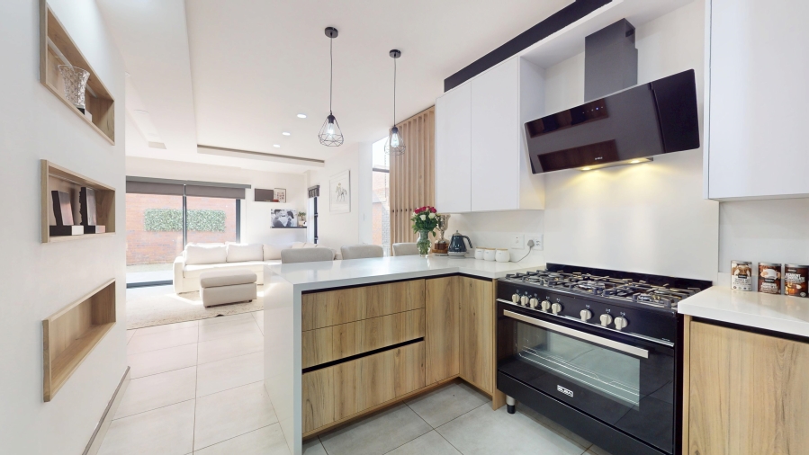 3 Bedroom Property for Sale in Bartlett Gauteng