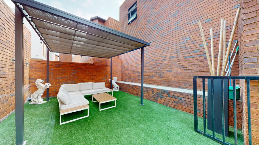 3 Bedroom Property for Sale in Bartlett Gauteng