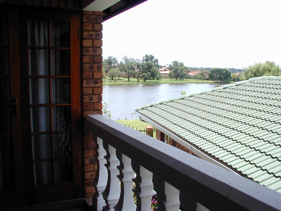 5 Bedroom Property for Sale in Blue Gill Estate Gauteng