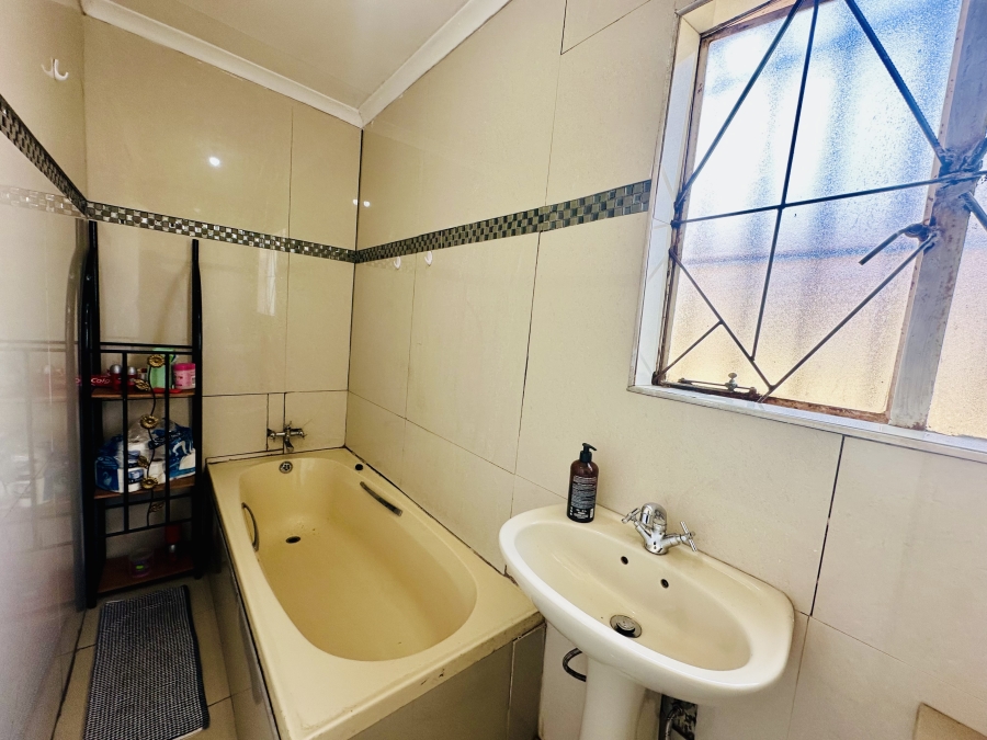 3 Bedroom Property for Sale in Leachville Ext 3 Gauteng