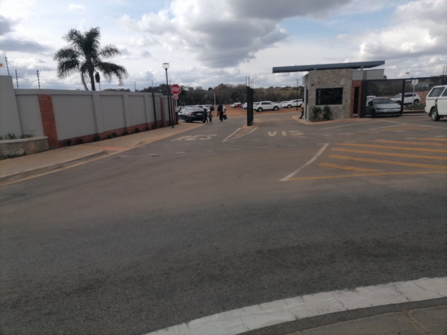 0 Bedroom Property for Sale in Raslouw Gauteng