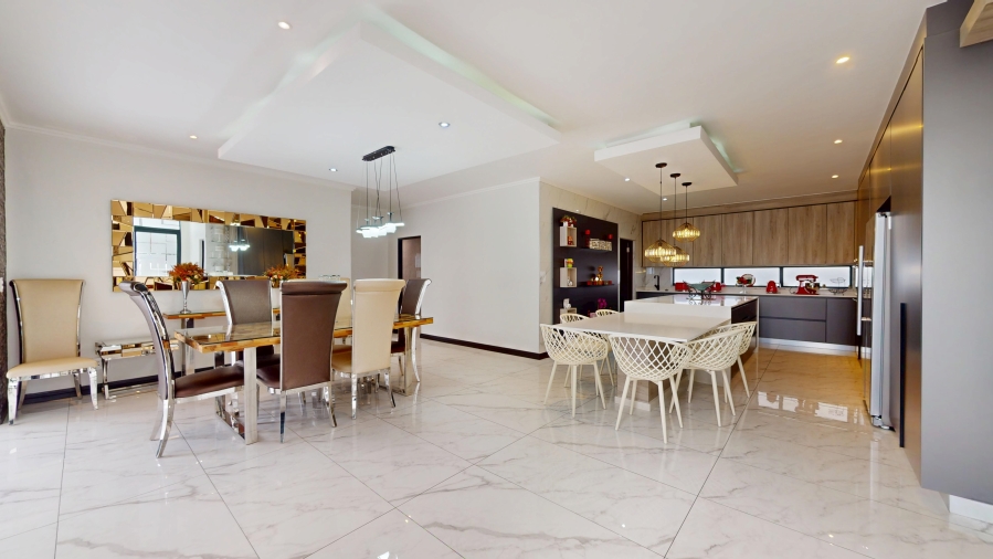 4 Bedroom Property for Sale in Parkhaven Gauteng