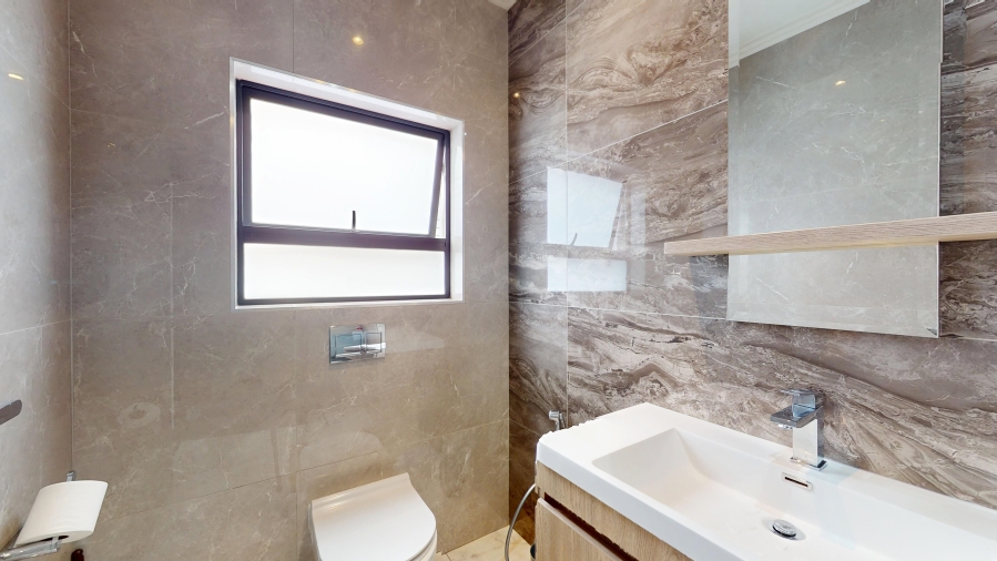 4 Bedroom Property for Sale in Parkhaven Gauteng