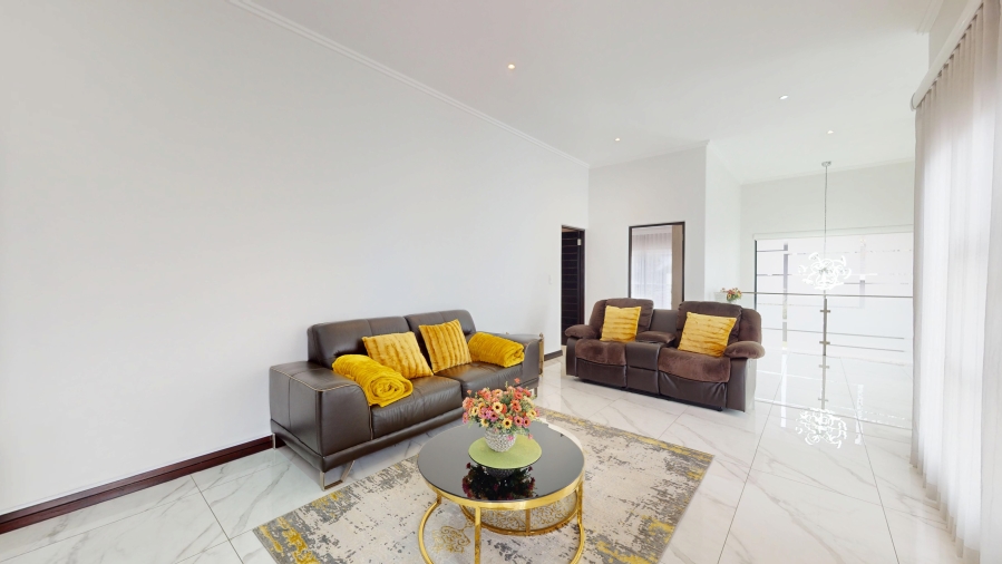 4 Bedroom Property for Sale in Parkhaven Gauteng