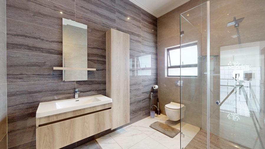 4 Bedroom Property for Sale in Parkhaven Gauteng