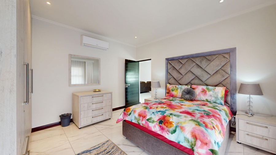 4 Bedroom Property for Sale in Parkhaven Gauteng