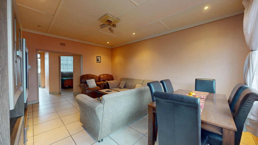 2 Bedroom Property for Sale in Lambton Gauteng