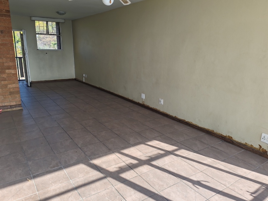 2 Bedroom Property for Sale in Gezina Gauteng