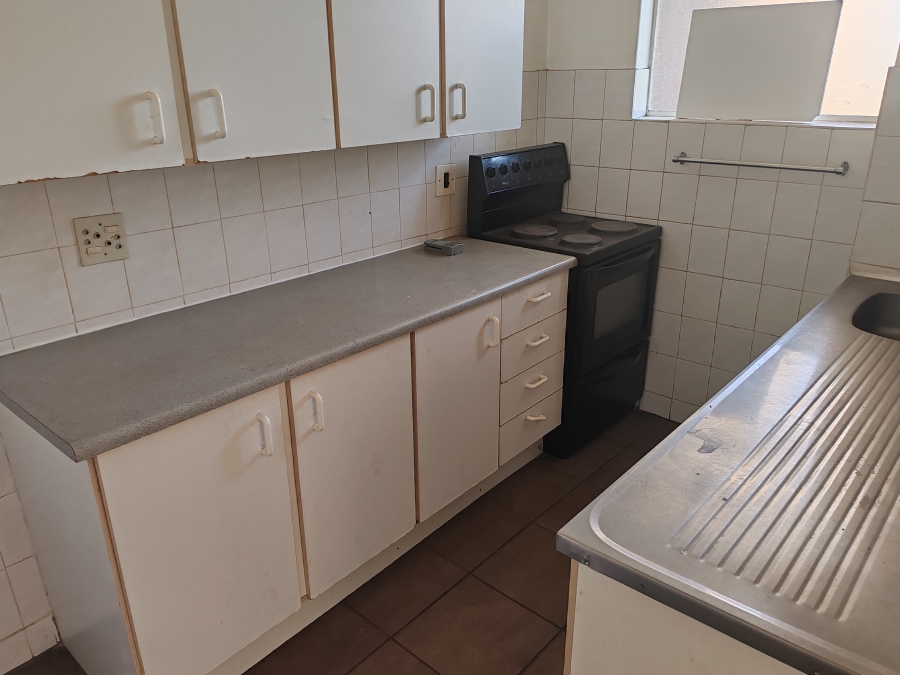 2 Bedroom Property for Sale in Gezina Gauteng