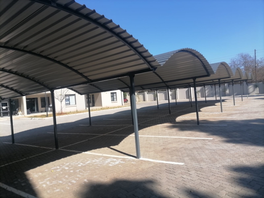3 Bedroom Property for Sale in Raslouw Gauteng