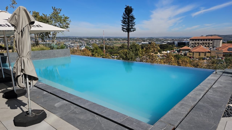 To Let 2 Bedroom Property for Rent in Waterfall Gauteng