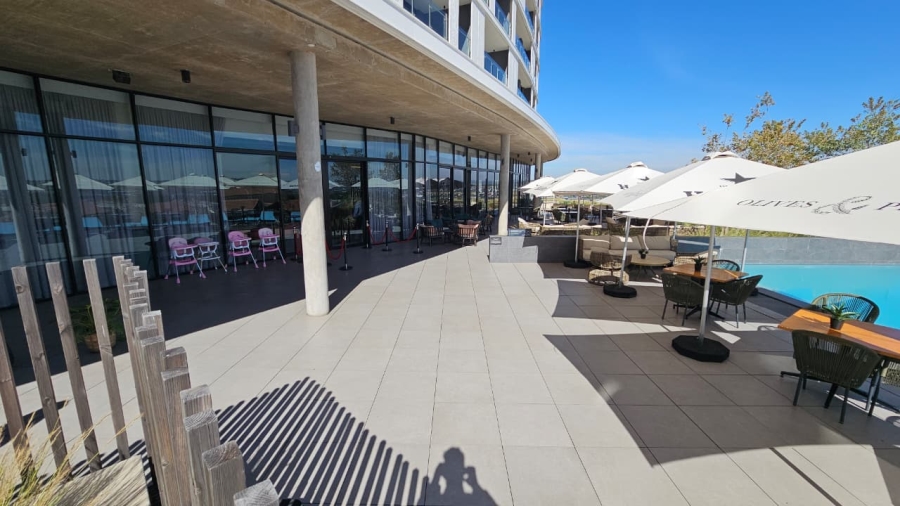 To Let 2 Bedroom Property for Rent in Waterfall Gauteng