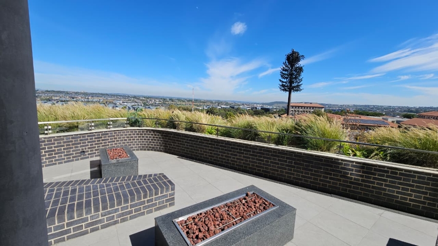 To Let 2 Bedroom Property for Rent in Waterfall Gauteng