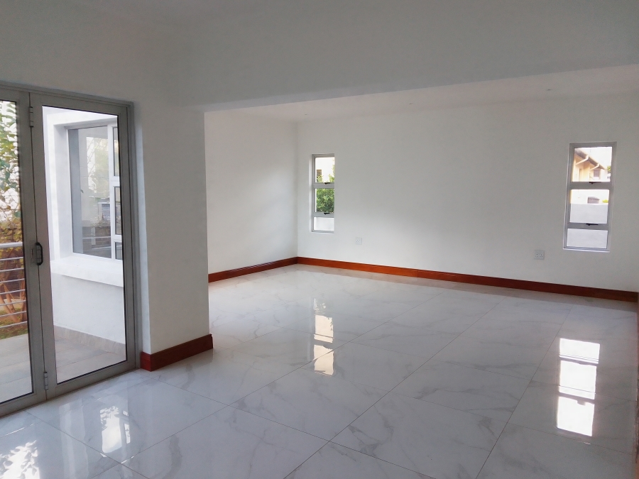 To Let 5 Bedroom Property for Rent in Noordwyk Gauteng