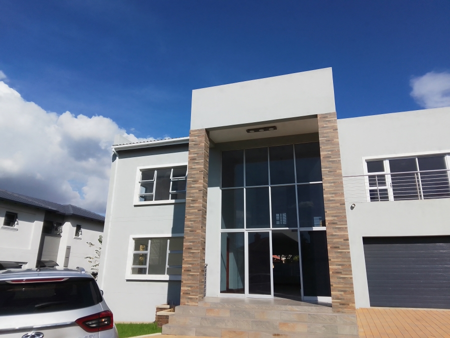 To Let 5 Bedroom Property for Rent in Noordwyk Gauteng