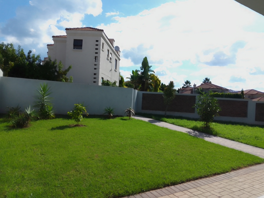 To Let 5 Bedroom Property for Rent in Noordwyk Gauteng