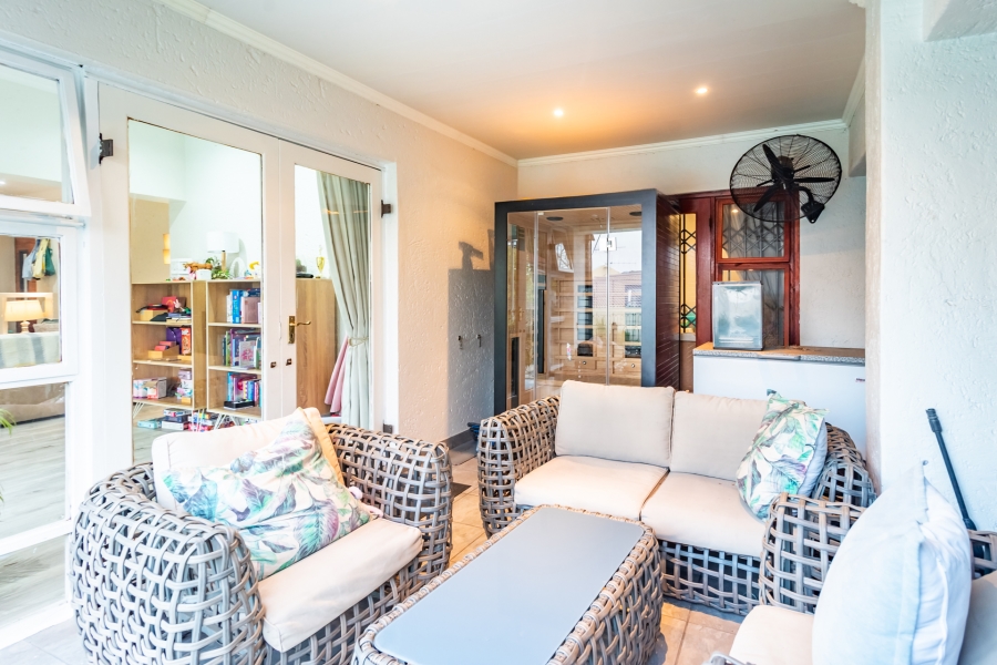 4 Bedroom Property for Sale in Lonehill Gauteng