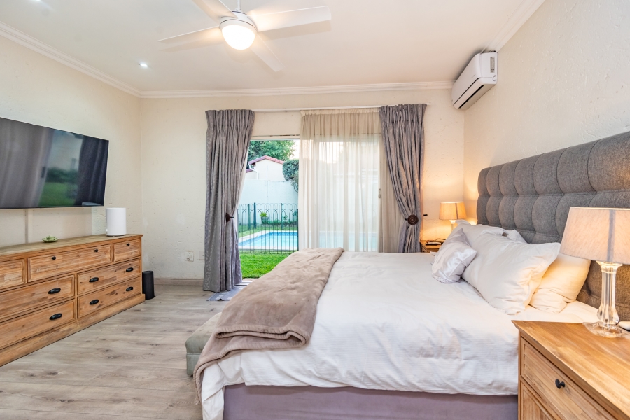4 Bedroom Property for Sale in Lonehill Gauteng