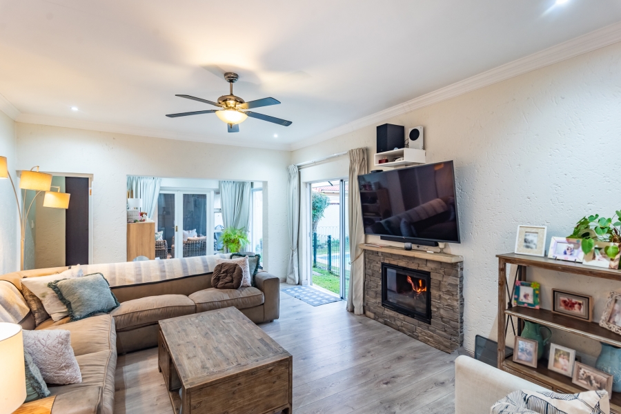 4 Bedroom Property for Sale in Lonehill Gauteng
