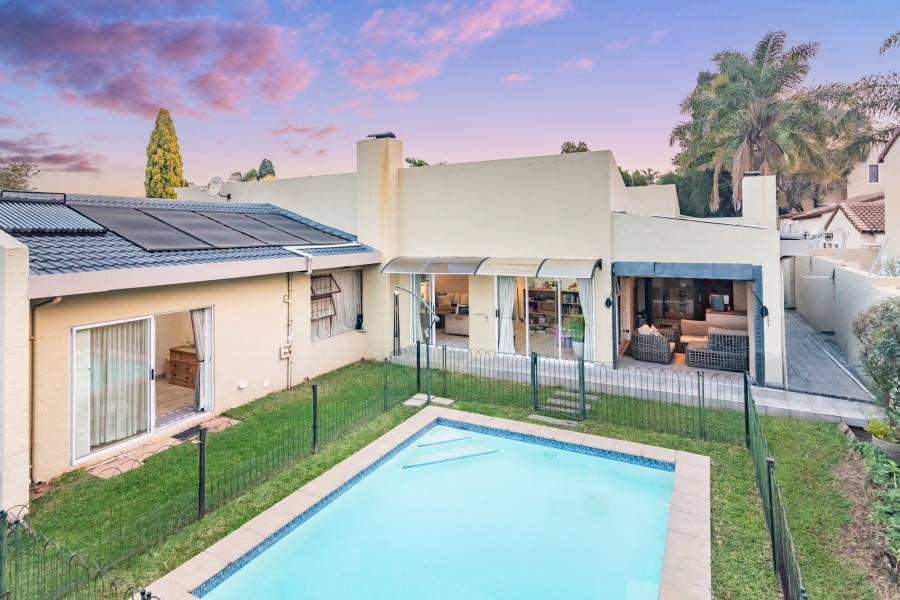 4 Bedroom Property for Sale in Lonehill Gauteng