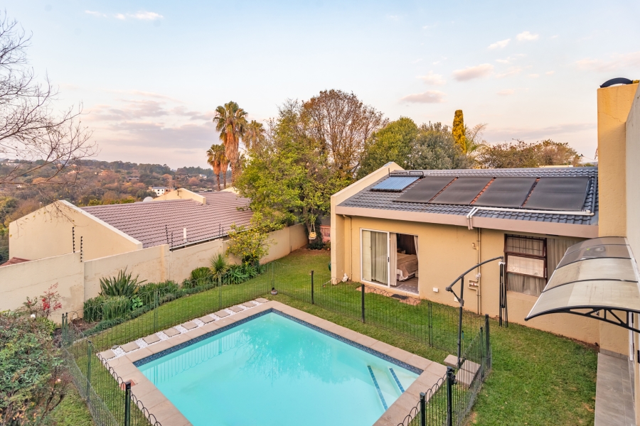 4 Bedroom Property for Sale in Lonehill Gauteng