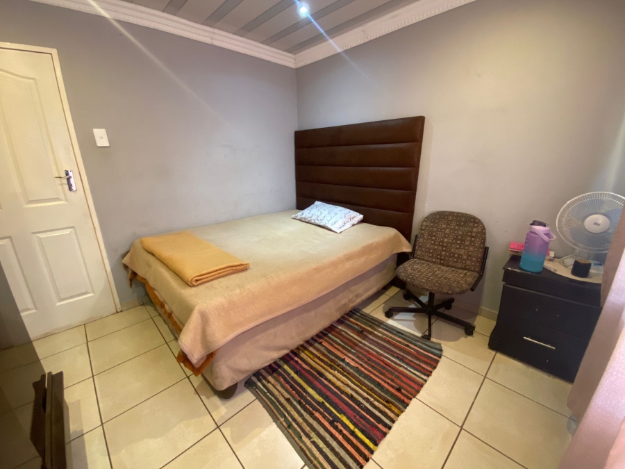 3 Bedroom Property for Sale in Lotus Gardens Gauteng