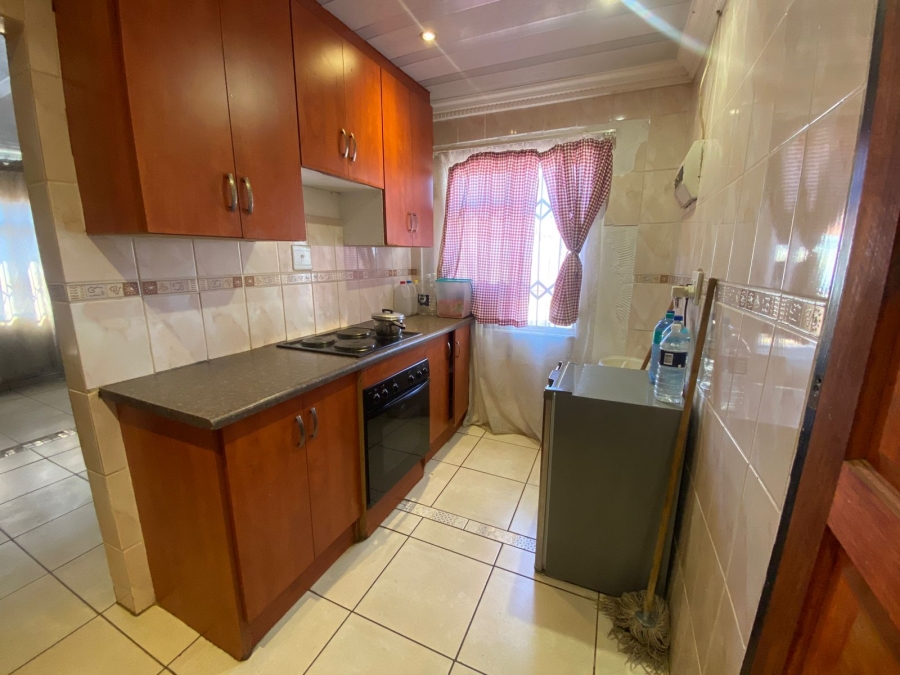 3 Bedroom Property for Sale in Lotus Gardens Gauteng