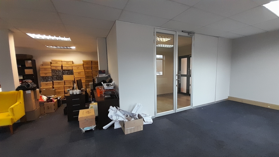 To Let Commercial Property for Rent in Faerie Glen Gauteng