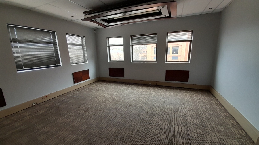 To Let Commercial Property for Rent in Faerie Glen Gauteng