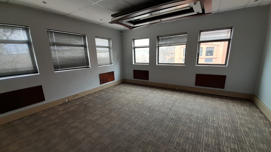 To Let Commercial Property for Rent in Faerie Glen Gauteng