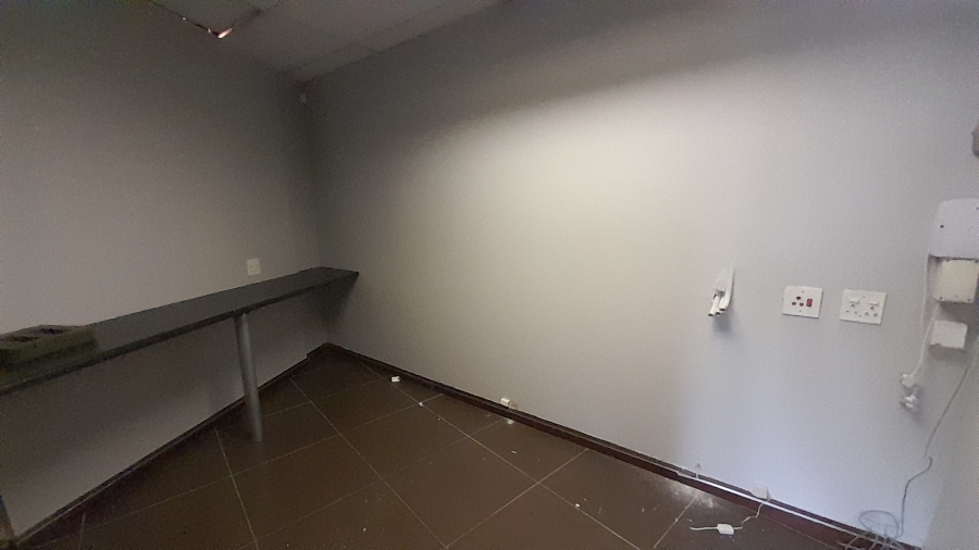 To Let Commercial Property for Rent in Faerie Glen Gauteng