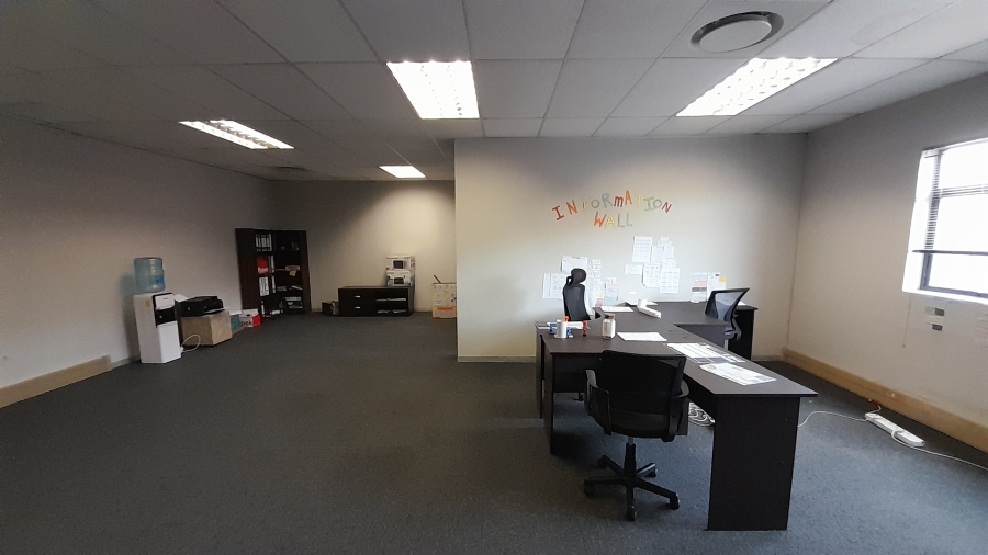 To Let Commercial Property for Rent in Faerie Glen Gauteng