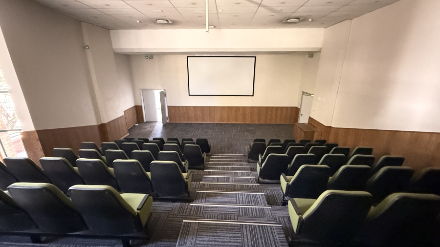 To Let Commercial Property for Rent in Halfway House Gauteng