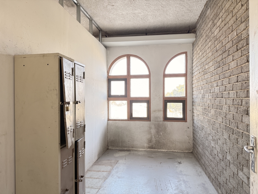 To Let Commercial Property for Rent in Halfway House Gauteng