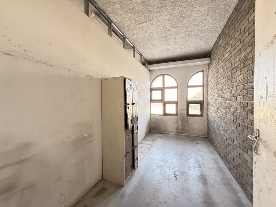 To Let Commercial Property for Rent in Halfway House Gauteng